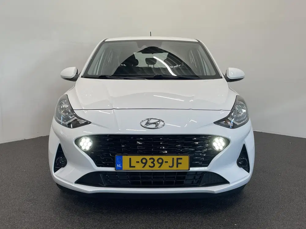 Hyundai I10 1.0 Automaat Comfort Smart 5-zits Airco Ap uit 2021, foto 2