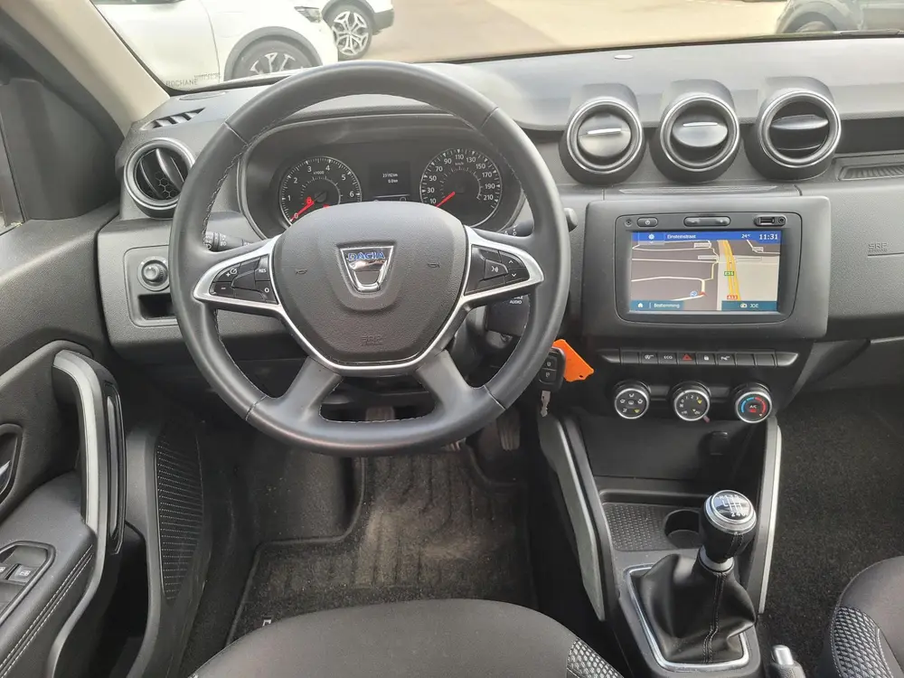 Dacia Duster 1.0 TCe Prestige | Navigatie | Camera | Trekhaa uit 2021, foto 3