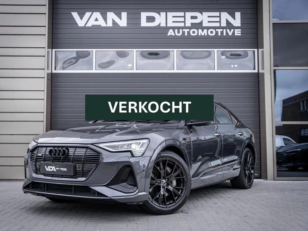 Audi e-tron 55 quattro S edition 95 kWh uit 2022