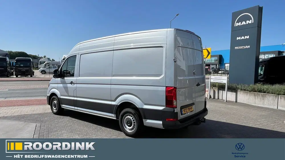Volkswagen Crafter 35 2.0 TDI L3H3 uit 2023, foto 2