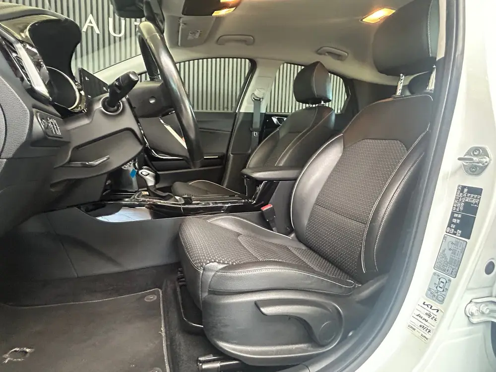 Kia XCeed 1.4 T-GDi DynamicPlusLine Automaat uit 2020, foto 10