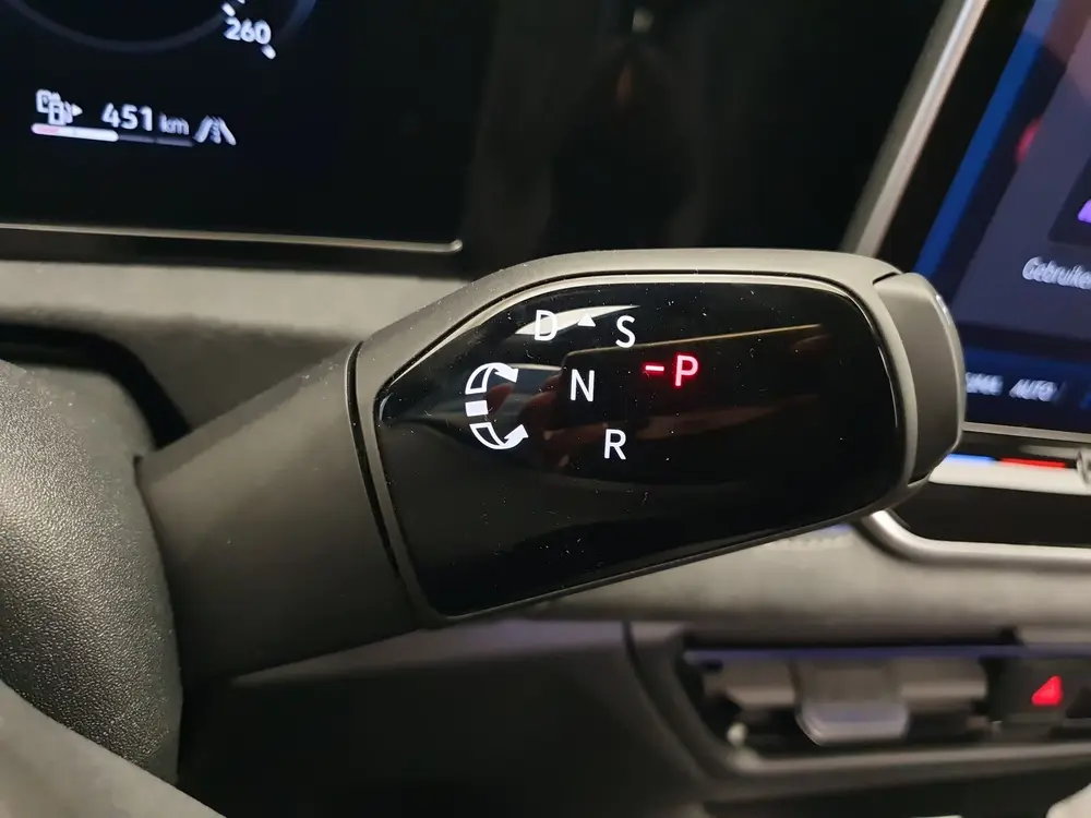 Volkswagen Tiguan 1.5 eHybrid 272pk DSG/AUT R-Line Wegklapba uit 2026, foto 20