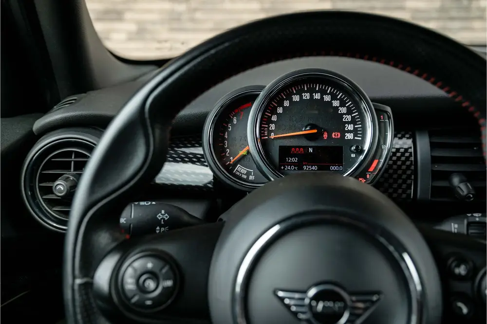 Mini 5-Deurs 2.0 Cooper S | JCW-Trim | Navigatie | Half Lede uit 2019, foto 14