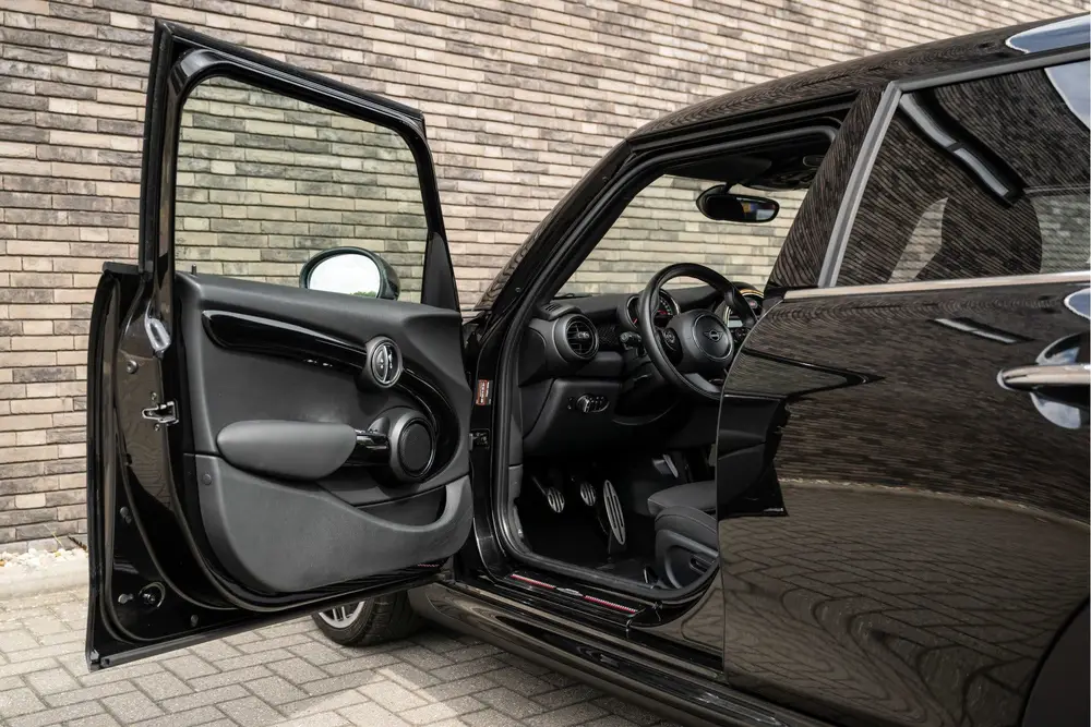 Mini 5-Deurs 2.0 Cooper S | JCW-Trim | Navigatie | Half Lede uit 2019, foto 15