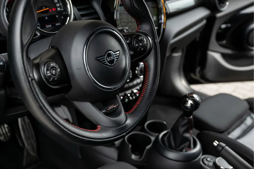 Mini 5-Deurs 2.0 Cooper S | JCW-Trim | Navigatie | Half Lede uit 2019, foto 19