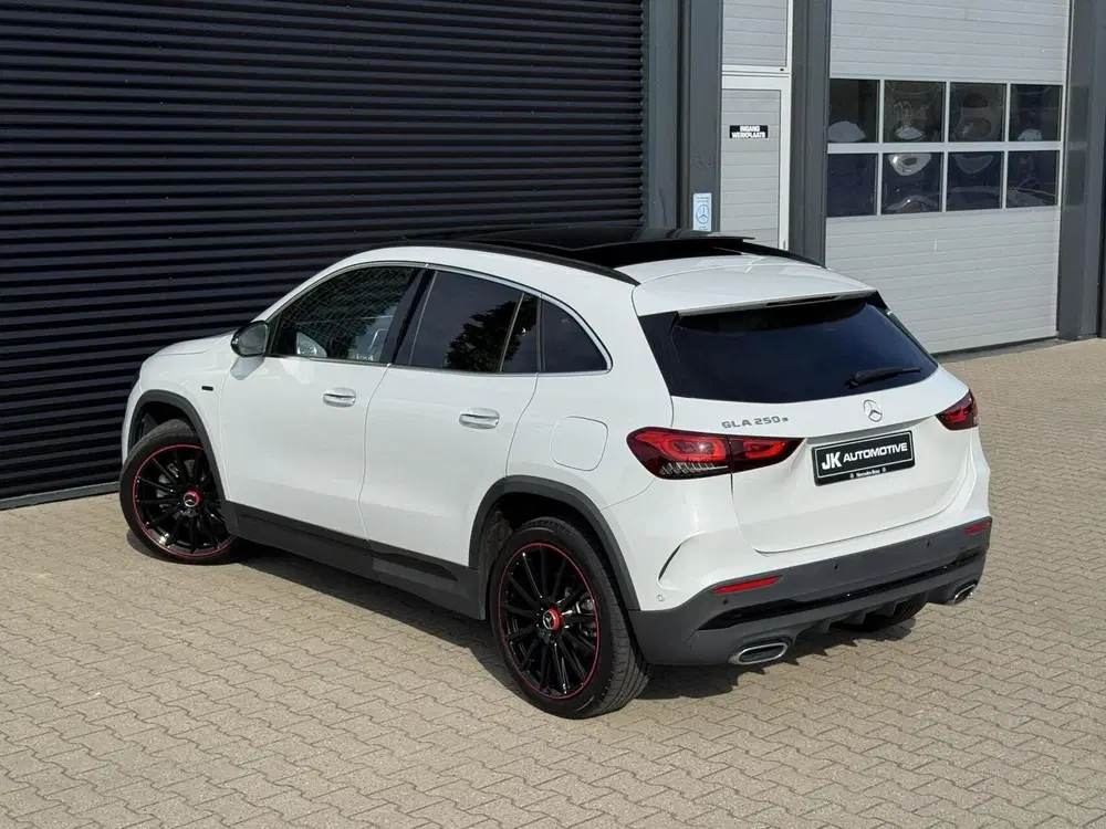 Mercedes-Benz GLA 250 e AMG Edition One uit 2021, foto 19