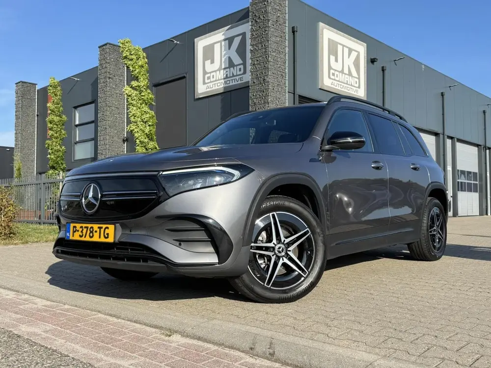 Mercedes-Benz EQB 300 4MATIC 7 Persoons uit 2022, foto 2