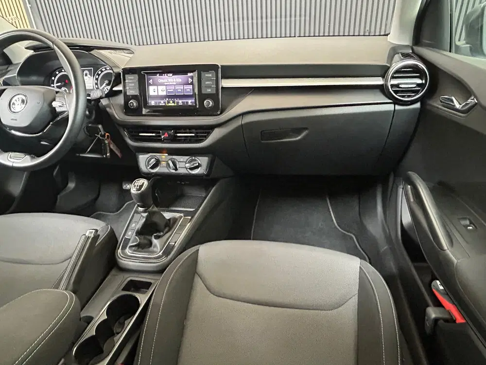 Skoda Fabia 1.0 TSI Ambition AIRCO uit 2023, foto 2