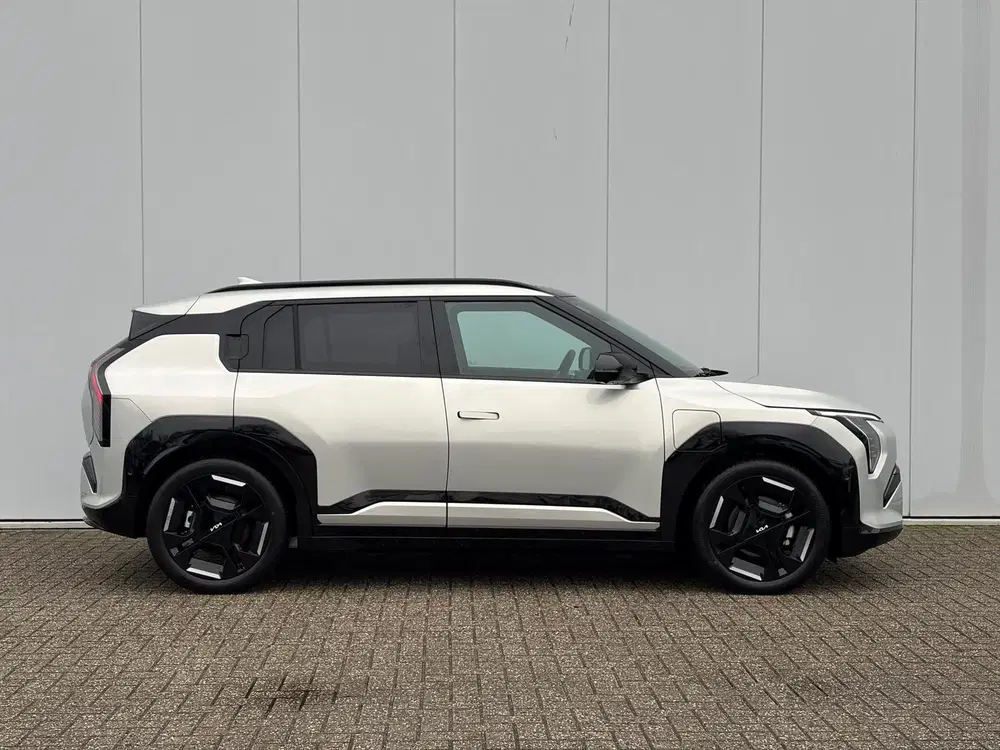 Kia EV3 GT-PlusLine 81.4 kWh uit 2026, foto 5