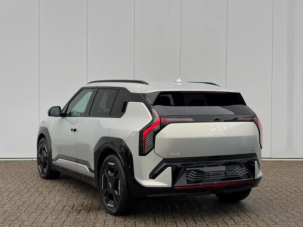Kia EV3 GT-PlusLine 81.4 kWh uit 2026, foto 8