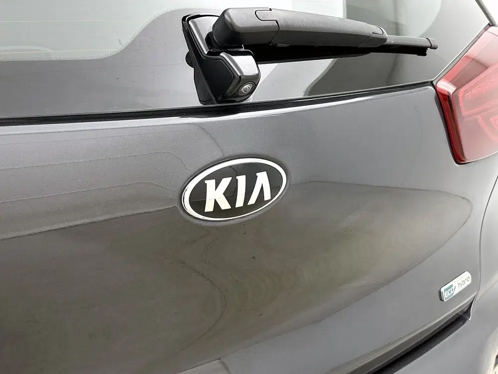 Kia Niro 1.6 GDi Hybrid DynamicLine uit 2021, foto 20