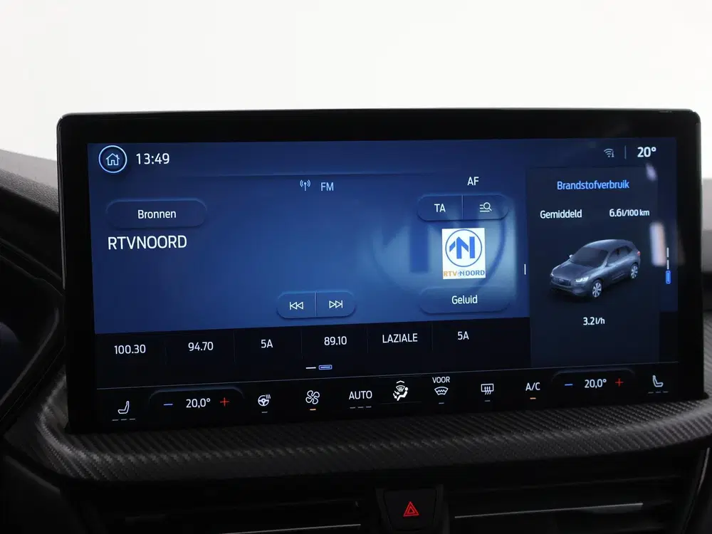 Ford Kuga 2.5 PHEV ST-Line X uit 2025, foto 16
