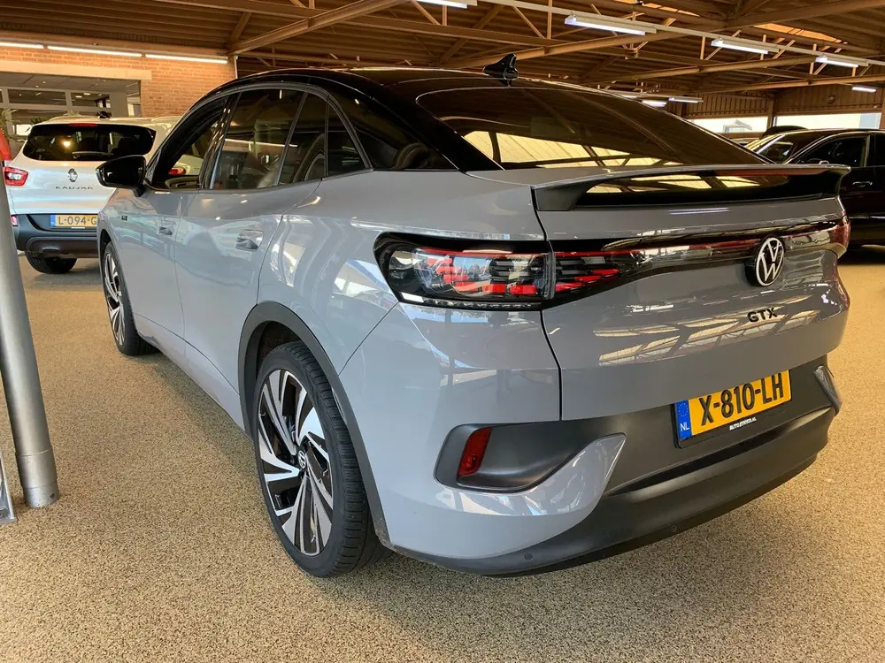 Volkswagen ID.5 GTX 299pk 4MOTION model 2024 uit 2023, foto 11