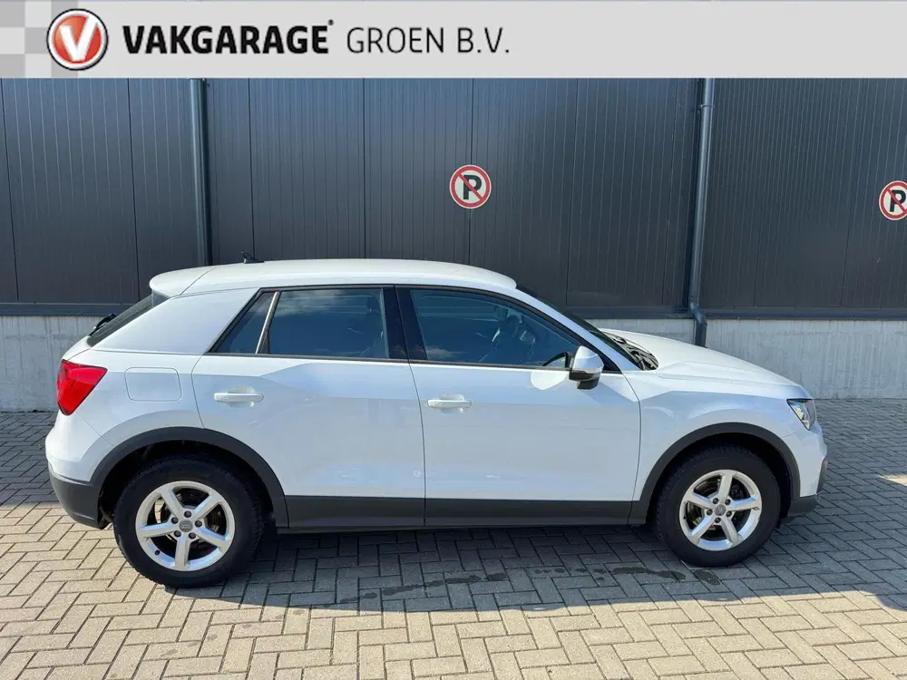 Audi Q2 30 TFSI epic uit 2019, foto 2