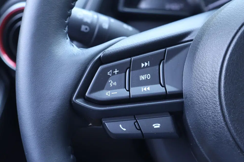 Mazda 2 1.5 e-SkyActiv-G 90 Homura uit 2024, foto 18