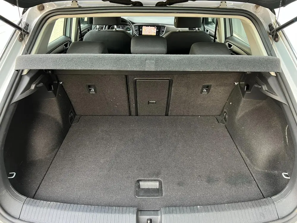 Volkswagen T-Roc 1.5 TSI Style Business Automaat uit 2019, foto 10