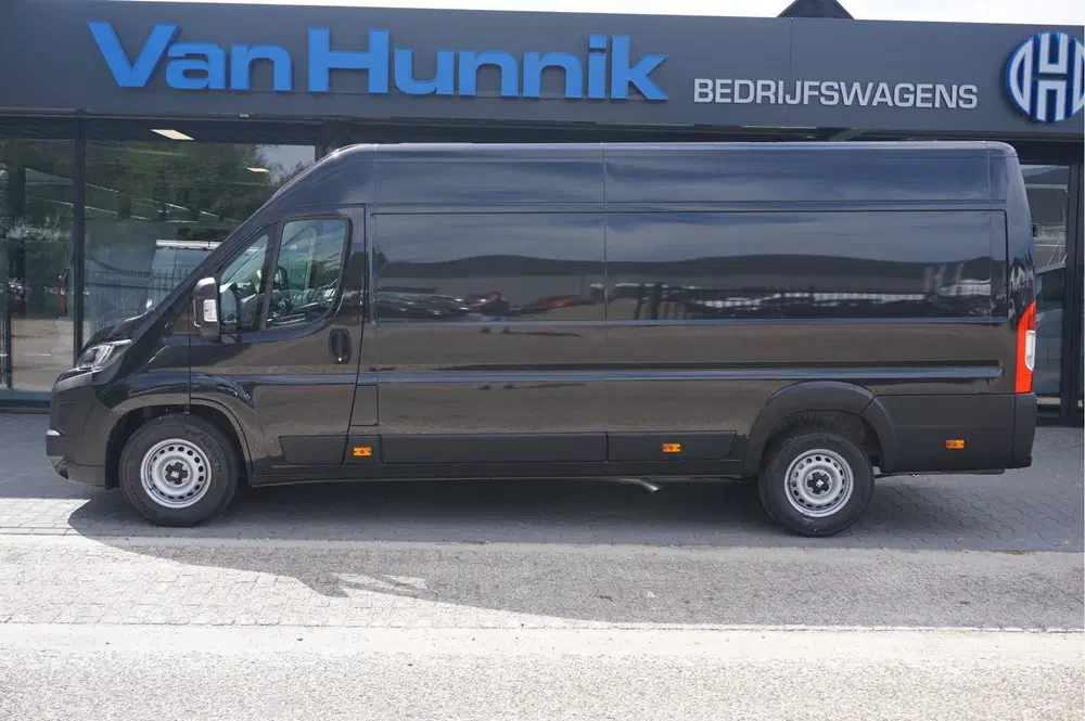 Fiat Ducato Maxi 35 2.2 180PK L4H2 EAT8 AUT BPM VRIJ C uit 2024, foto 2
