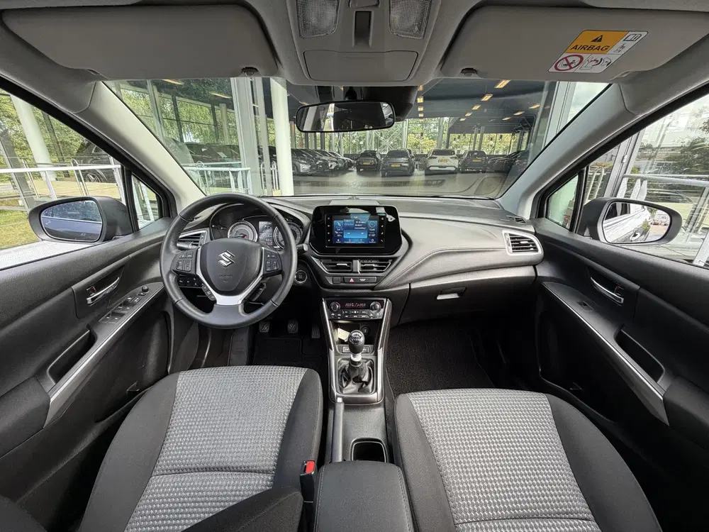 Suzuki S-Cross 1.4 Boosterjet Select Smart Hybrid 129PK uit 2023, foto 3