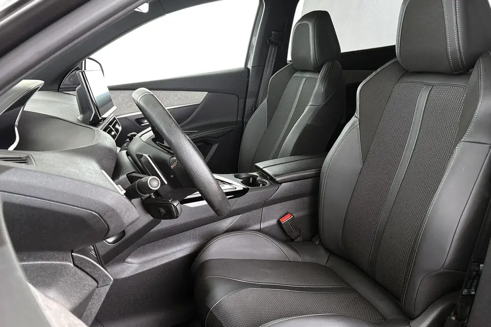 Peugeot 5008 1.2 PureTech GT 7p Automaat Stoelverwarmin uit 2023, foto 6