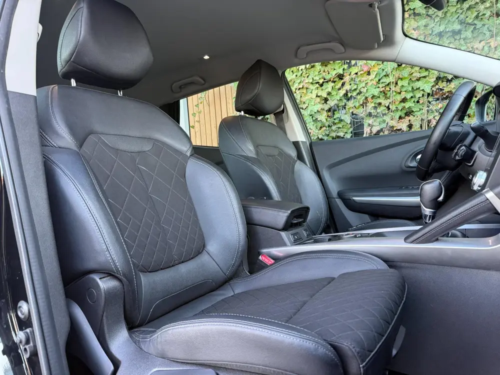 Renault Kadjar 1.3 TCe Zen uit 2019, foto 18