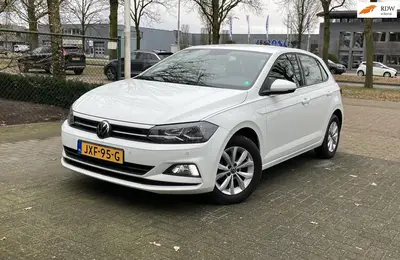 Volkswagen Polo 1.0 TSI Highline Navi Carplay LM PDC uit 2021