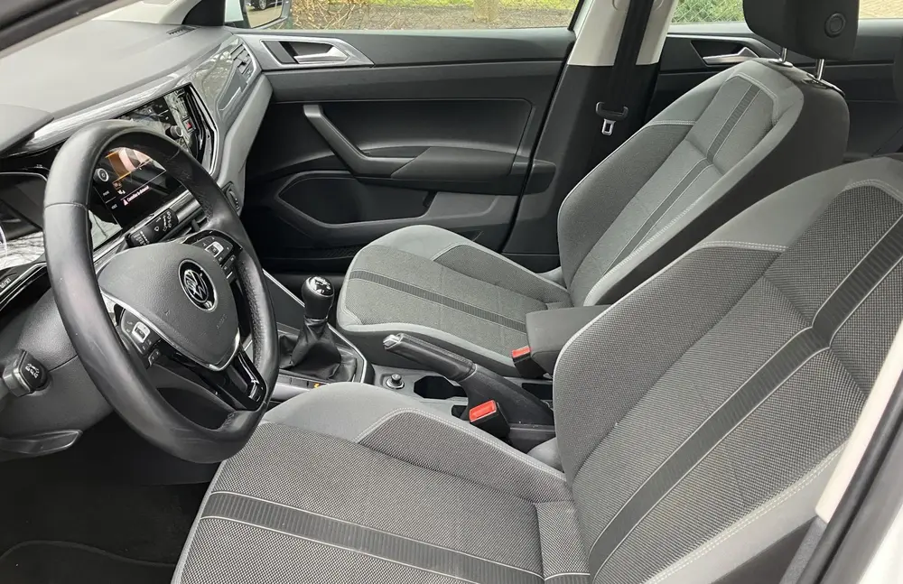 Volkswagen Polo 1.0 TSI Highline Navi Carplay LM PDC uit 2021, foto 11