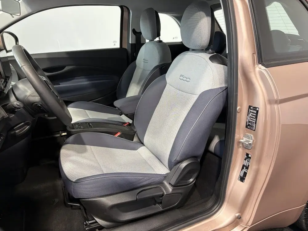 Fiat 500e SOH 94% uit 2023, foto 4