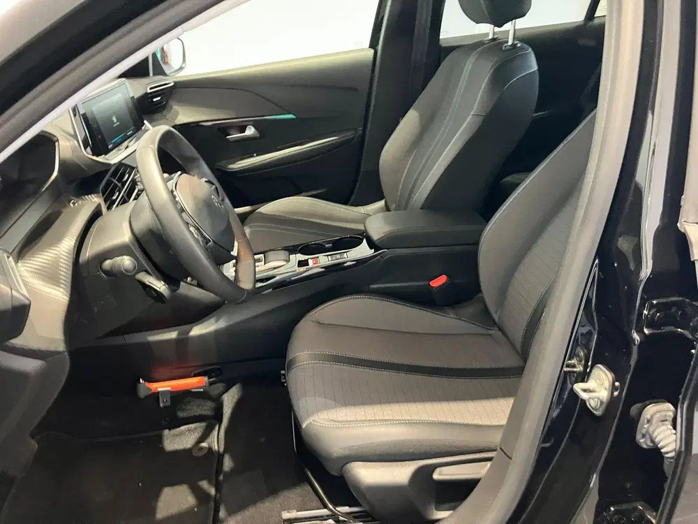 Peugeot 208 EV Allure 50 kWh uit 2023, foto 8