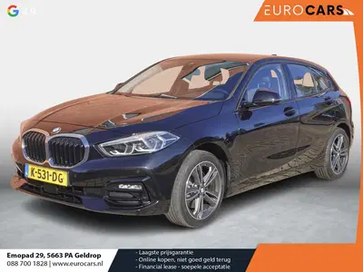 BMW 1-serie 118i Executive Edition Navigatie Apple Car uit 2020
