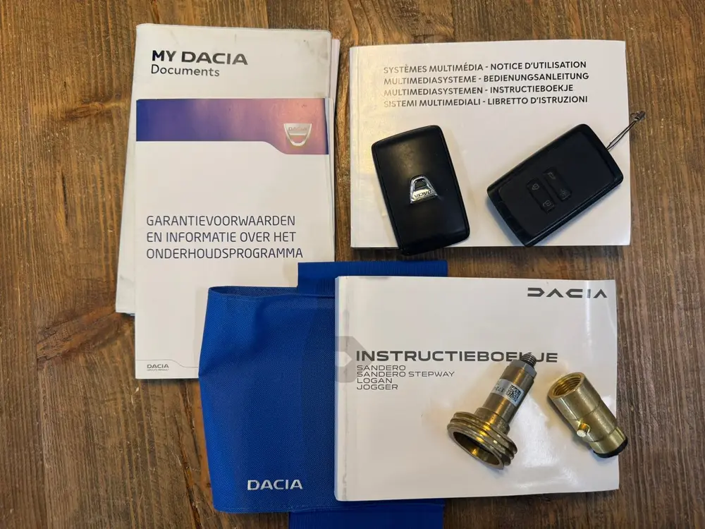 Dacia Jogger 1.0 TCe Bi-Fuel Extreme 7p. Trekhaak Camer uit 2022, foto 10