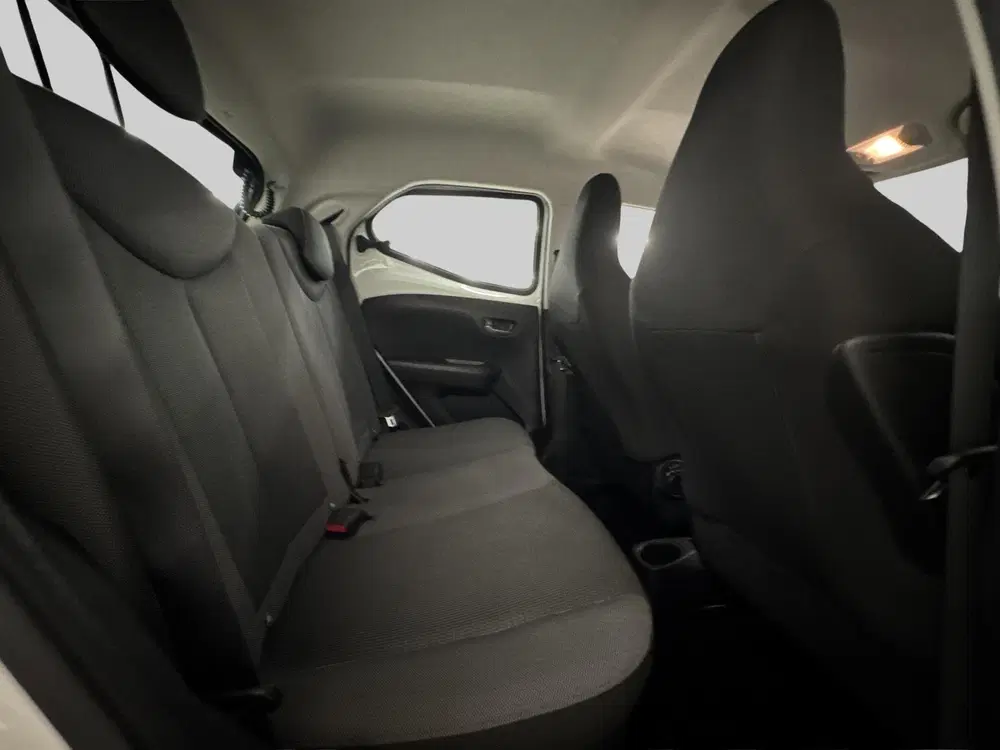Toyota Aygo 1.0 VVT-i x-play uit 2020, foto 14