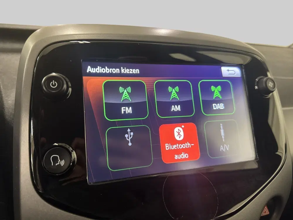 Toyota Aygo 1.0 VVT-i x-play uit 2020, foto 19