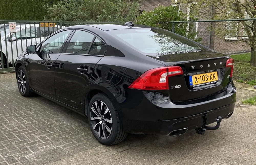 Volvo S60 Automaat Leder LM Navi uit 2019, foto 8