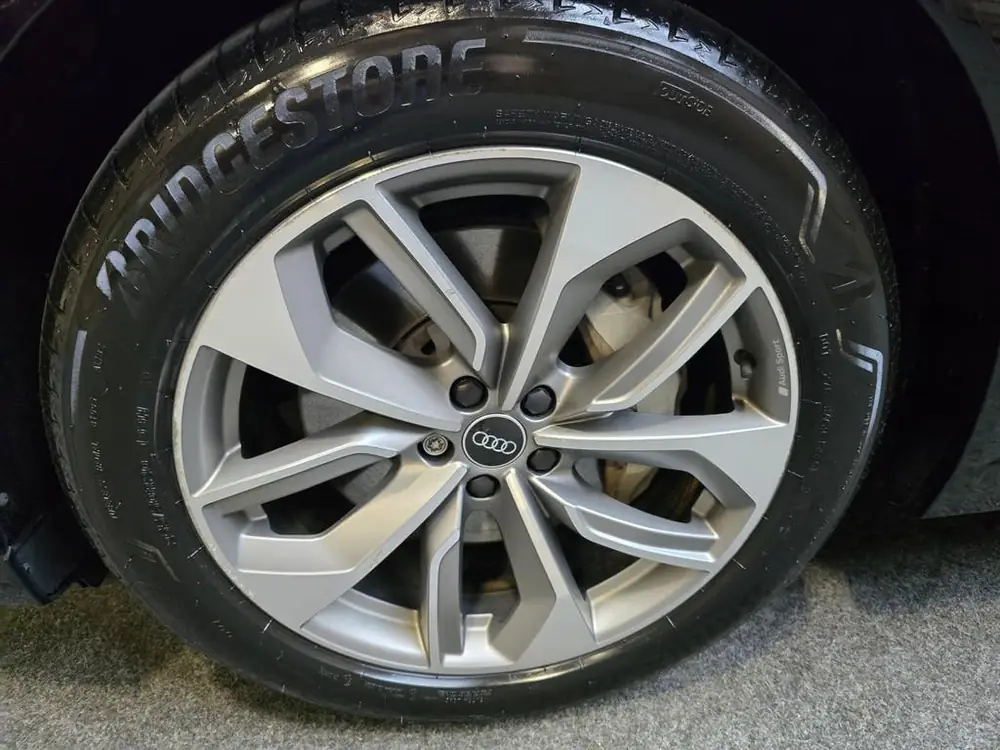 Audi E-tron 55 quattro S edition S-Line 95 kWh Pano HUD Clim uit 2022, foto 2