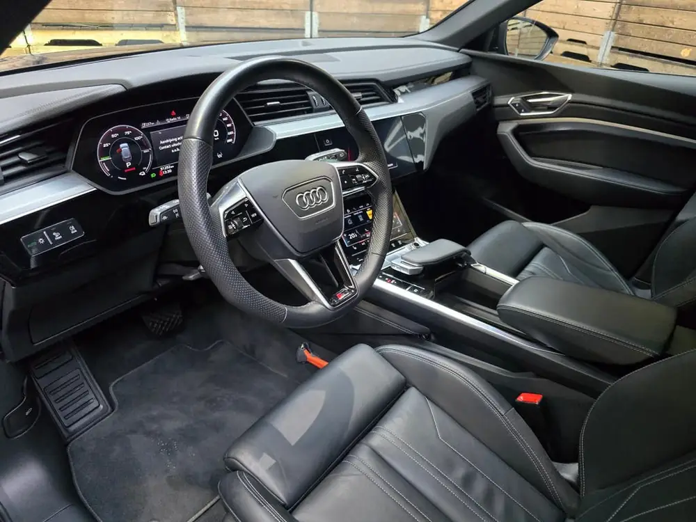 Audi E-tron 55 quattro S edition S-Line 95 kWh Pano HUD Clim uit 2022, foto 3