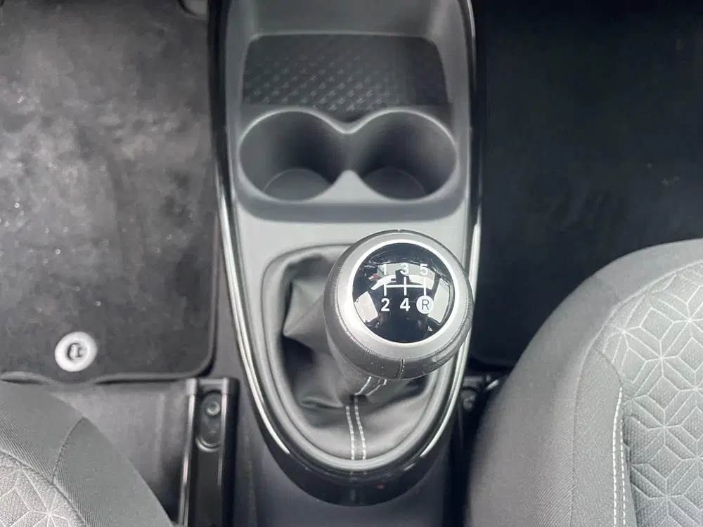 Toyota Aygo X 1.0 VVT-i MT Pulse uit 2023, foto 16