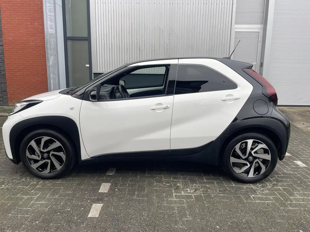 Toyota Aygo X 1.0 VVT-i MT Pulse uit 2023, foto 2