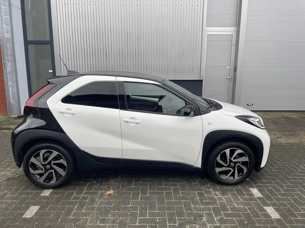 Toyota Aygo X 1.0 VVT-i MT Pulse uit 2023, foto 4