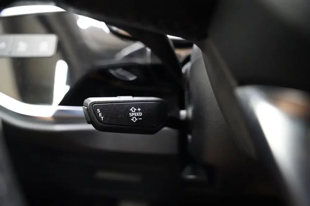 Audi Q3 35 TFSI S Line PANO VIRTUAL SFEER CAMERA uit 2019, foto 20