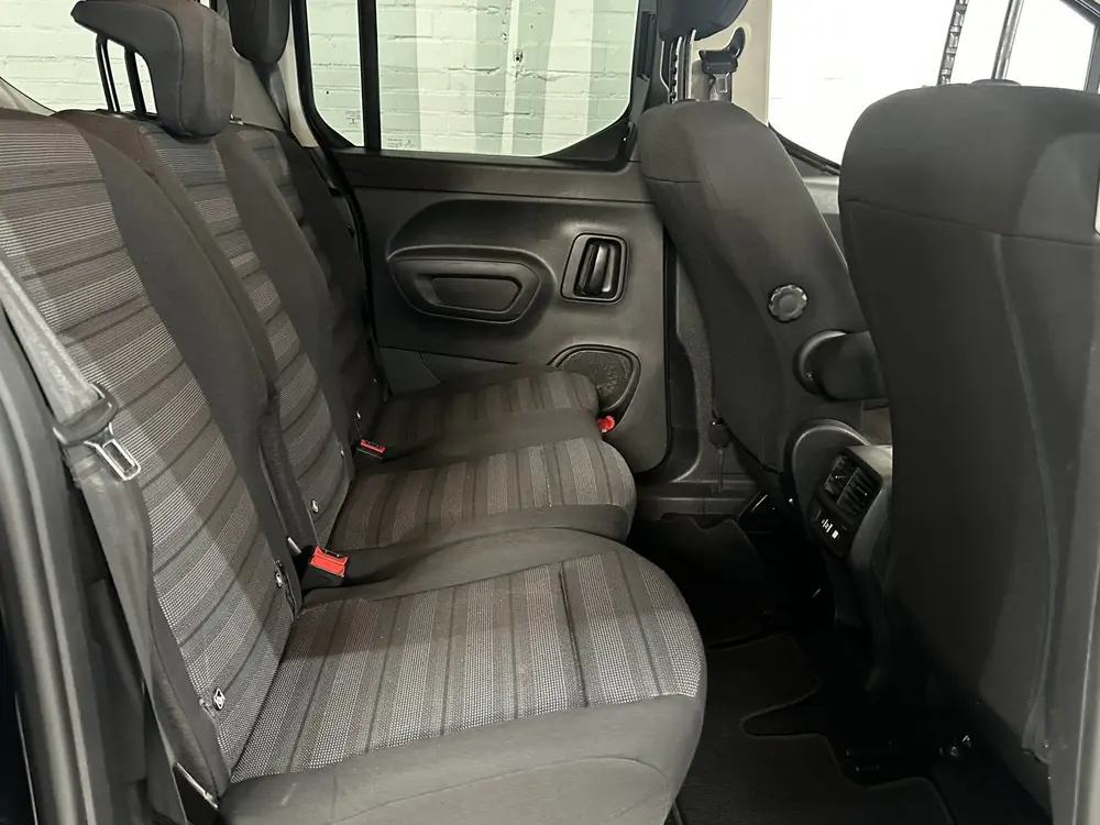 Opel Combo 1.2 Turbo L1H1 Edition CLIMA uit 2019, foto 17