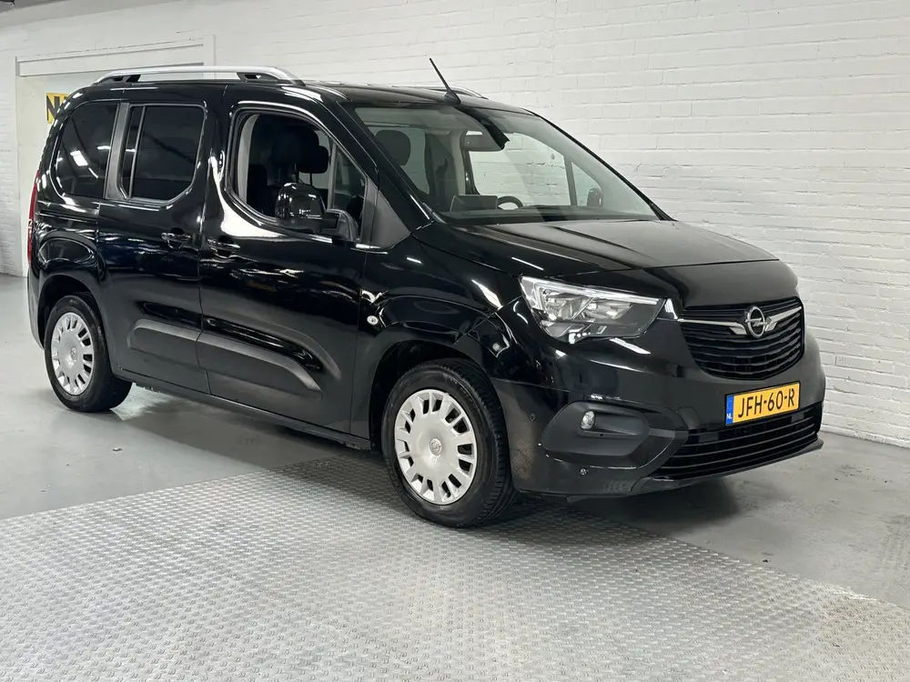 Opel Combo 1.2 Turbo L1H1 Edition CLIMA uit 2019, foto 2