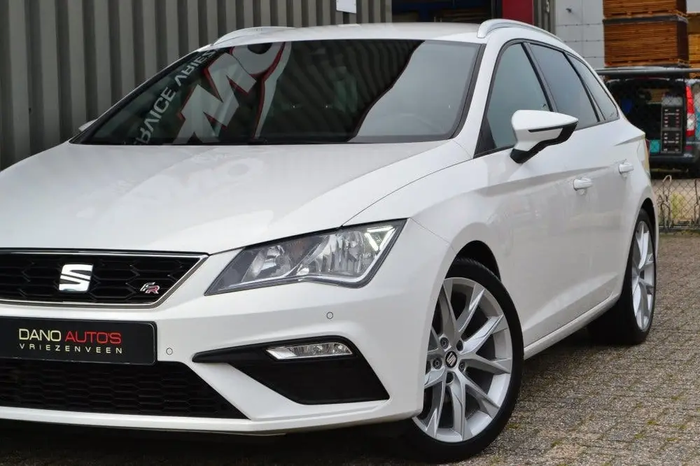 SEAT Leon 1.5 TSI FR Business Keyless uit 2019, foto 18