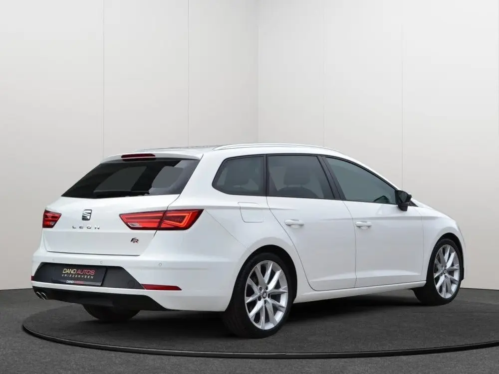 SEAT Leon 1.5 TSI FR Business Keyless uit 2019, foto 4