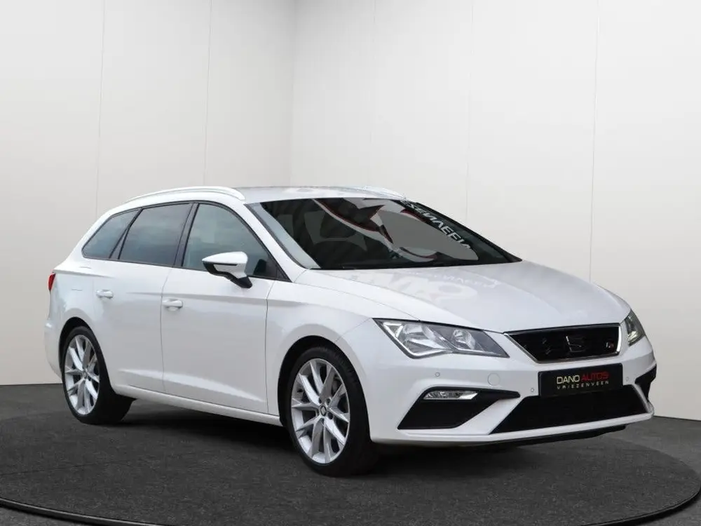 SEAT Leon 1.5 TSI FR Business Keyless uit 2019, foto 5