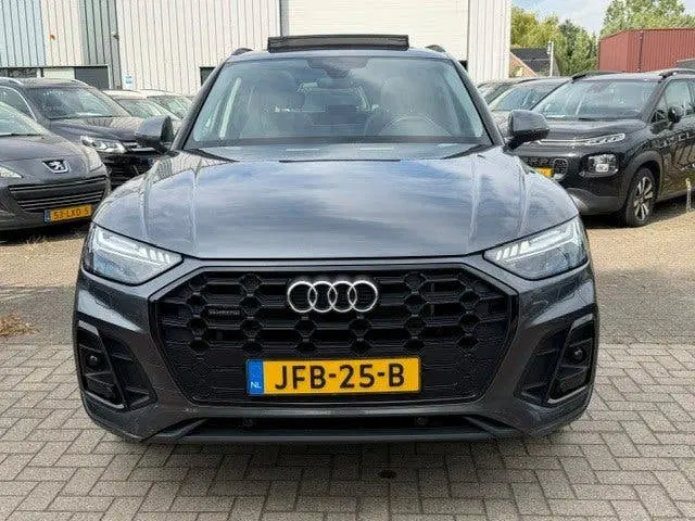 Audi Q5 50 TFSI e S Edition Pano Matrix Keyless AC uit 2021, foto 3