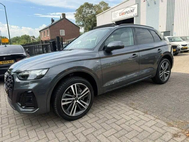 Audi Q5 50 TFSI e S Edition Pano Matrix Keyless AC uit 2021, foto 5