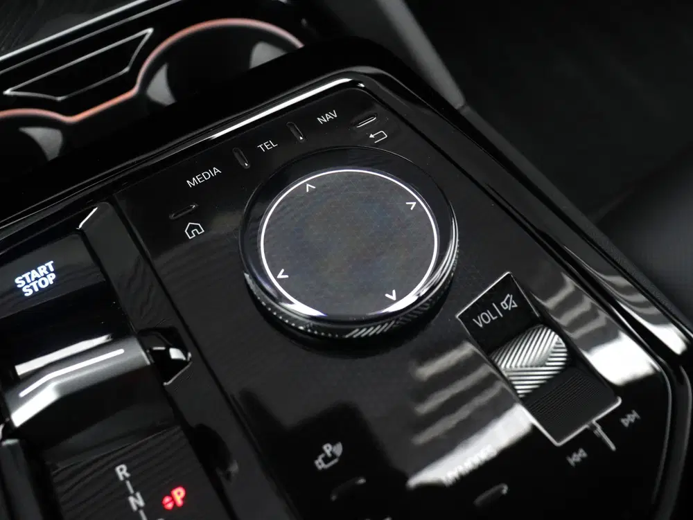 BMW i5 eDrive40 uit 2025, foto 19