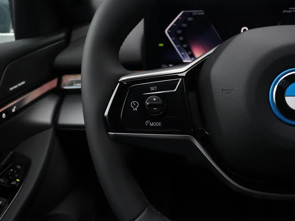 BMW i5 eDrive40 uit 2025, foto 20
