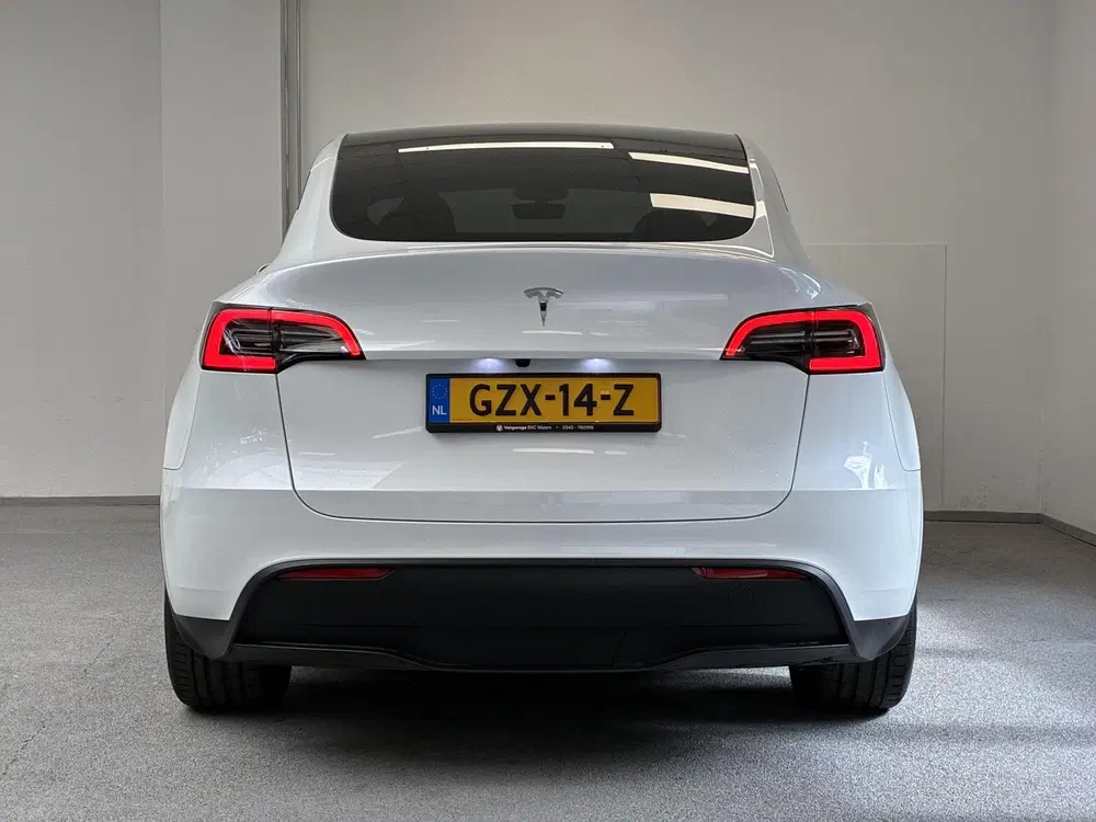 Tesla Model Y Long Range RWD 75 kWh uit 2025, foto 8