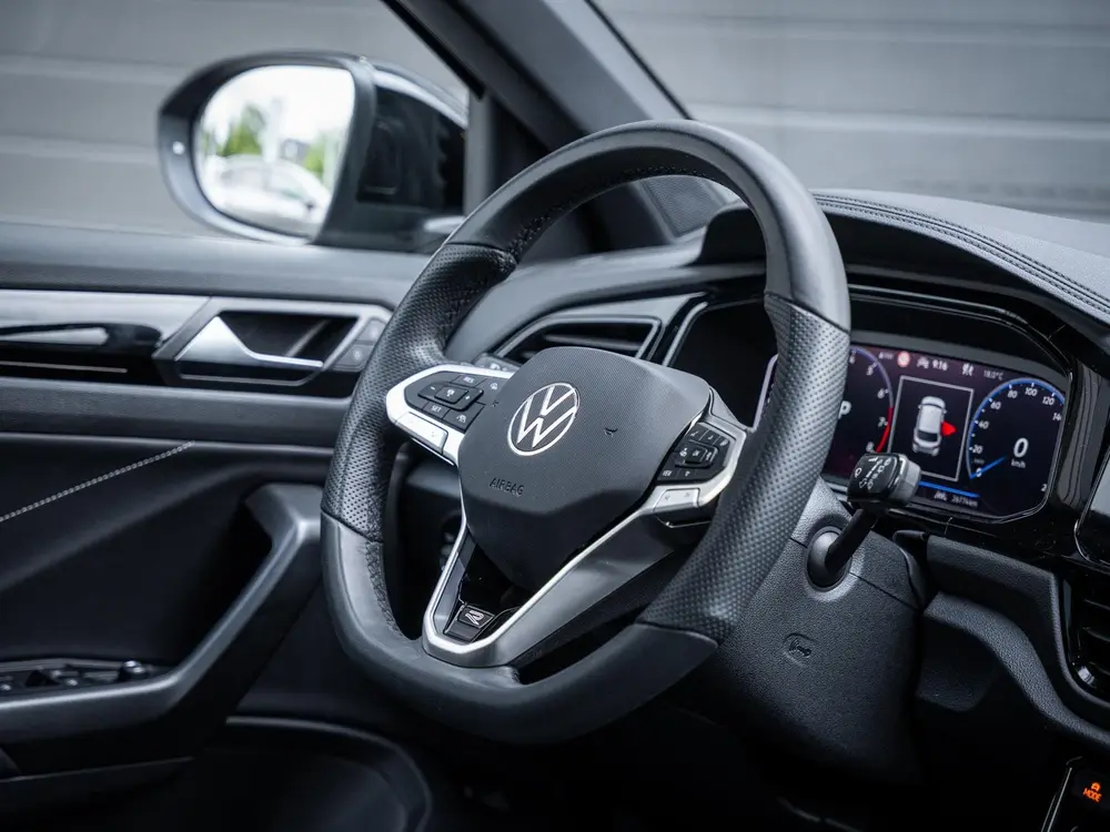 Volkswagen T-Roc 1.5 TSI R-Line Edition - Pano l Leder l ACC uit 2025, foto 14